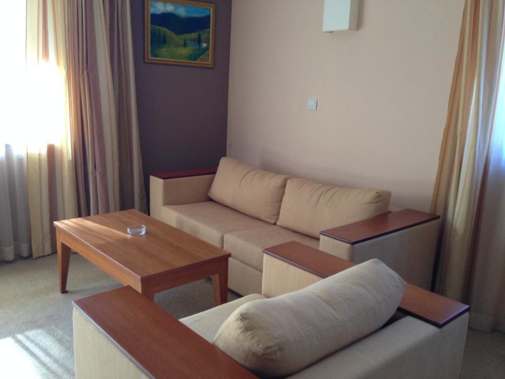 Royal House Apartments Tmf Pamporovo Bilik gambar