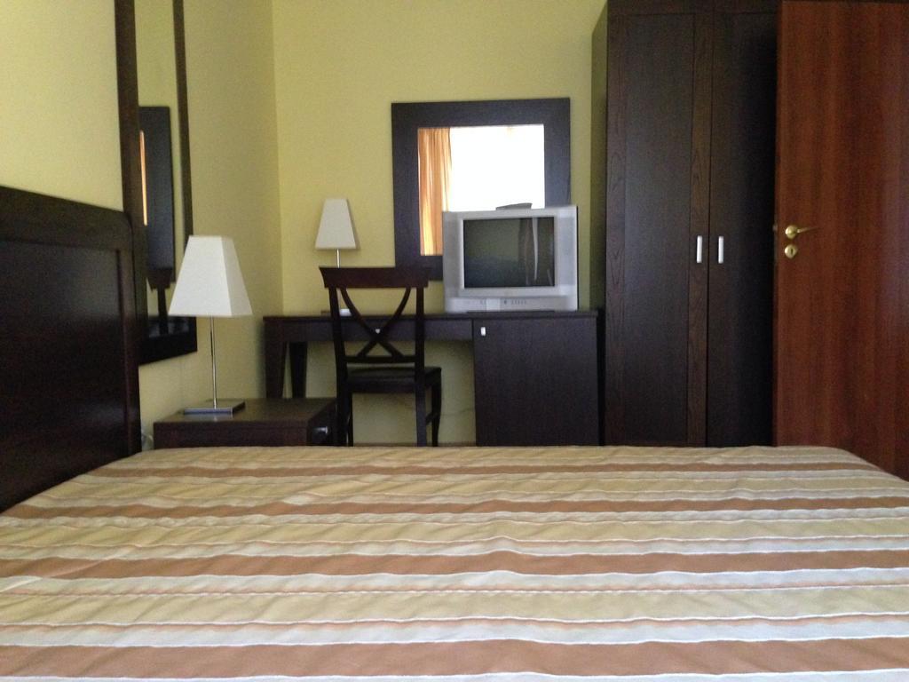 Royal House Apartments Tmf Pamporovo Bilik gambar